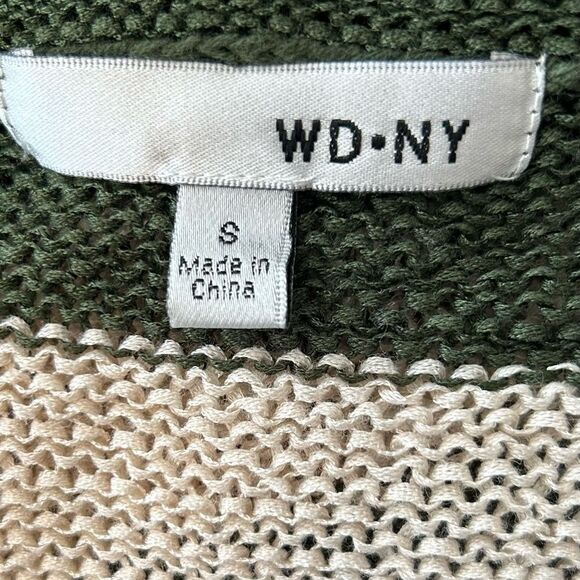 WD.NY green/tan striped short-sleeve knit top size small - Picture 5 of 7